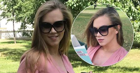 Agnieszka Kaczorowska spakowała się na porodówkę i pokazała swój ogromny brzuszek! Od porodu gwiazdy dzielą nas godziny!