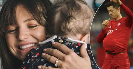 ANNA LEWANDOWSKA JEST W DRUGIEJ CIĄŻY! Robert Lewandowski przekazał wspaniałą nowinę podczas meczu! [WIDEO]