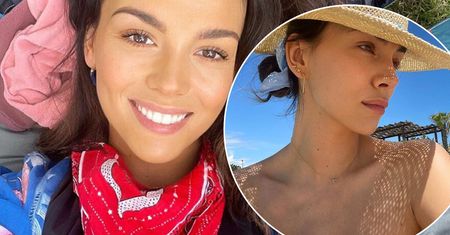 Paulina Krupińska kusi dekoltem w skąpym bikini. Rozgrzała atmosferę nad basenem w egzotycznym kurorcie