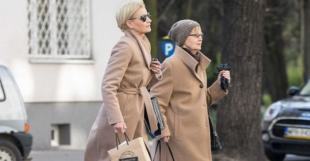 Ikona stylu Małgorzata Kożuchowska buszuje w lumpeksie. Wyłowiła sukienkę za 5 zł. Idealna na czerwony dywan
