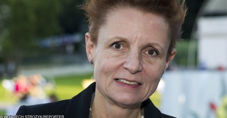 Była minister kultury opowiedziała o swojej walce z nowotworem. "Kora nie przegrała z rakiem"
