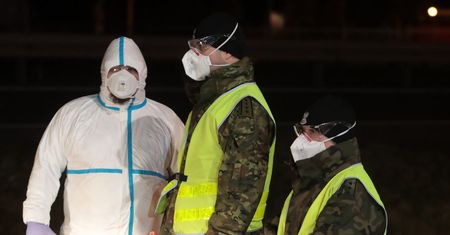 Koronawirus. Czym różni się stan zagrożenia epidemicznego od stanu nadzwyczajnego?