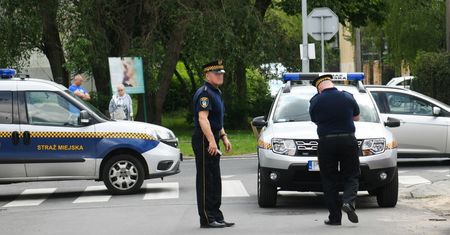 Świdnica. Straż miejska w kościele. Kolejny ksiądz wzywa mundurowych