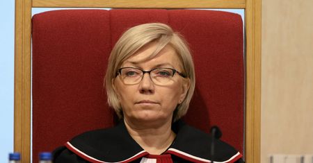 Przyłębska: Biernat dostał książkę Wildsteina zamiast drogiego pióra