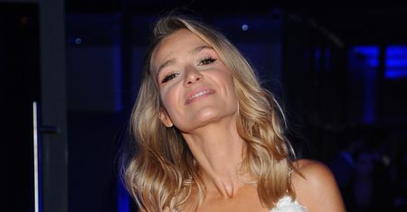 Joanna Koroniewska w botkach na zimę. Jednak to dres przykuł uwagę internautów