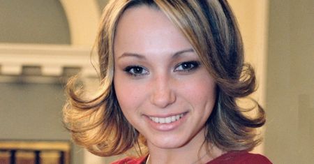 Karolina Borkowska przeszła niezwykłą metamorfozę. Była aktorka zmieniła się nie do poznania