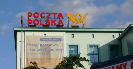 Stracił pracę za krytykę Poczty Polskiej? Mamy odpowiedź firmy