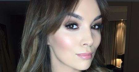 Paulina Krupińska w wieczorowej kreacji z imponującym dekoltem. Sexy mama!