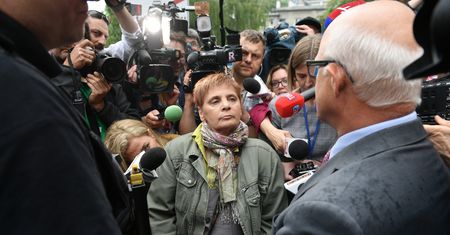 Janina Ochojska niewpuszczona do Sejmu. "Chce dodać protestującym odwagi"