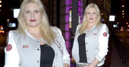 Elżbieta Romanowska w bardzo obcisłych spodniach. Co za nogi!