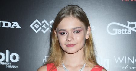 Julia Wróblewska na salonach. Już nie jest niewinnym dzieckiem