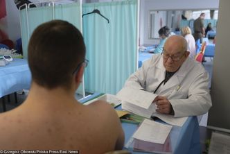 500+ dla niepełnosprawnych właśnie startuje. ZUS nie ma ludzi, szuka lekarzy w całej Polsce