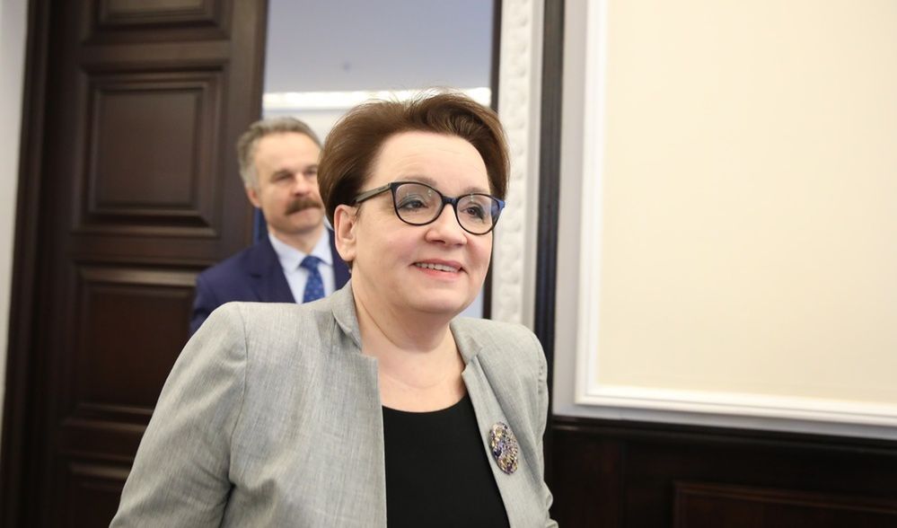 Trudne spotkanie nauczycieli z minister. Strajk wisi w powietrzu