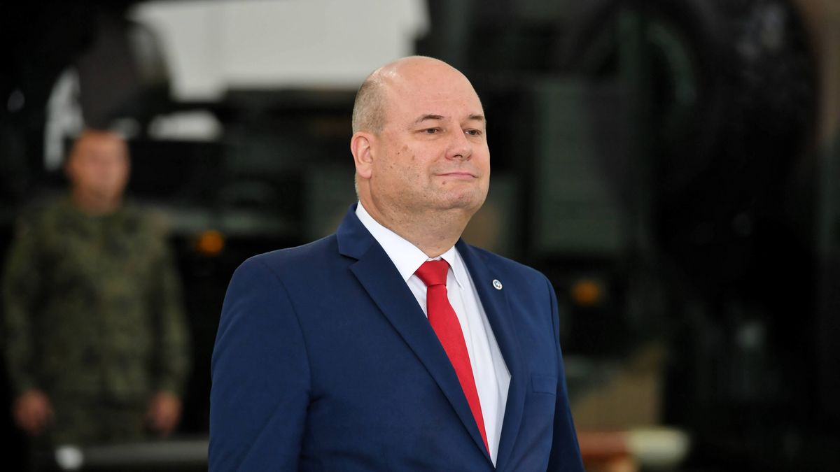 O odwołaniu Witolda Słowika (na zdjęciu) ze stanowiska prezesa poinformowała Polska Grupa Zbrojeniowa.