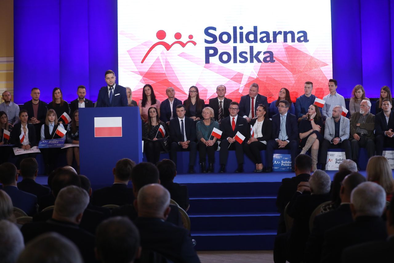 Solidarna Polska organizuje konwencję. Wzywa do "walki o prawo Polski do zmian w sądownictwie"