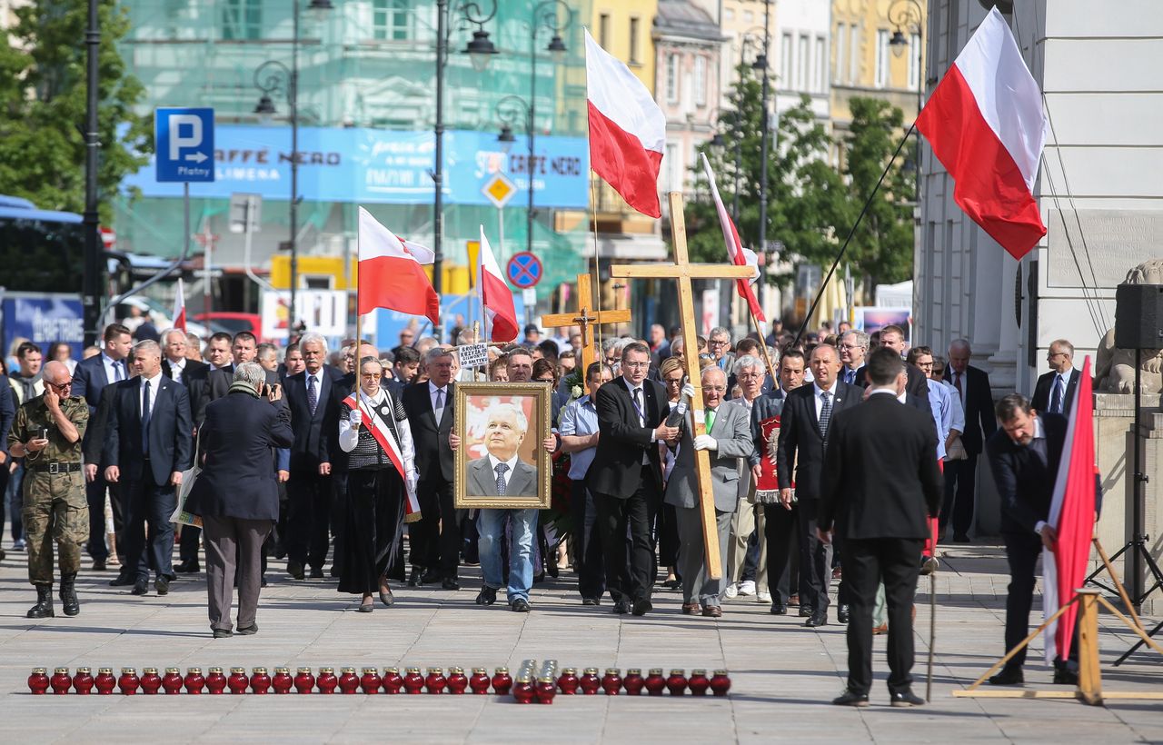 Obchody 86 miesięcznicy smoleńskiej. Interweniowała policja