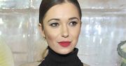Agnieszka Wesołowska w pelerynie z popularnej siecówki [zdjęcia]