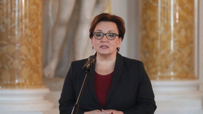 Minister edukacji Anna Zalewska nie chce już współpracować z ZNP?