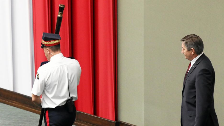 Loty marszałka Marka Kuchcińskiego mogły kosztować podatników miliony złotych
