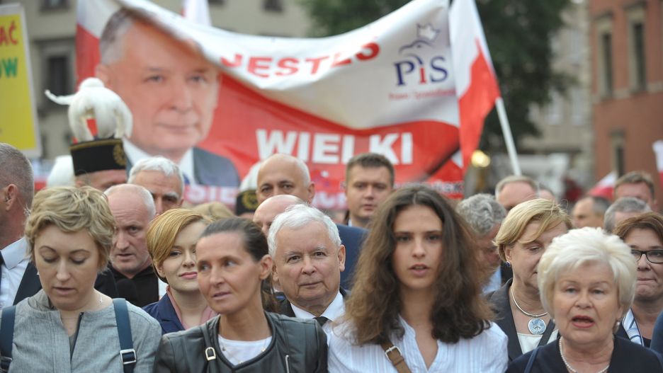 Jarosław Kaczyński na  miesięcznicy smoleńskiej, 10 czerwca 2017 roku.