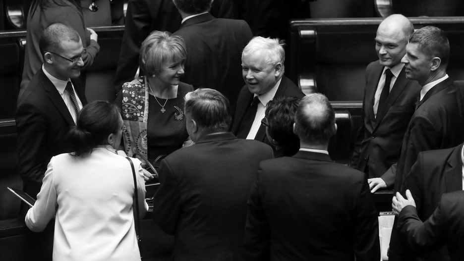 Jolanta Szczypińska z politykami PiS