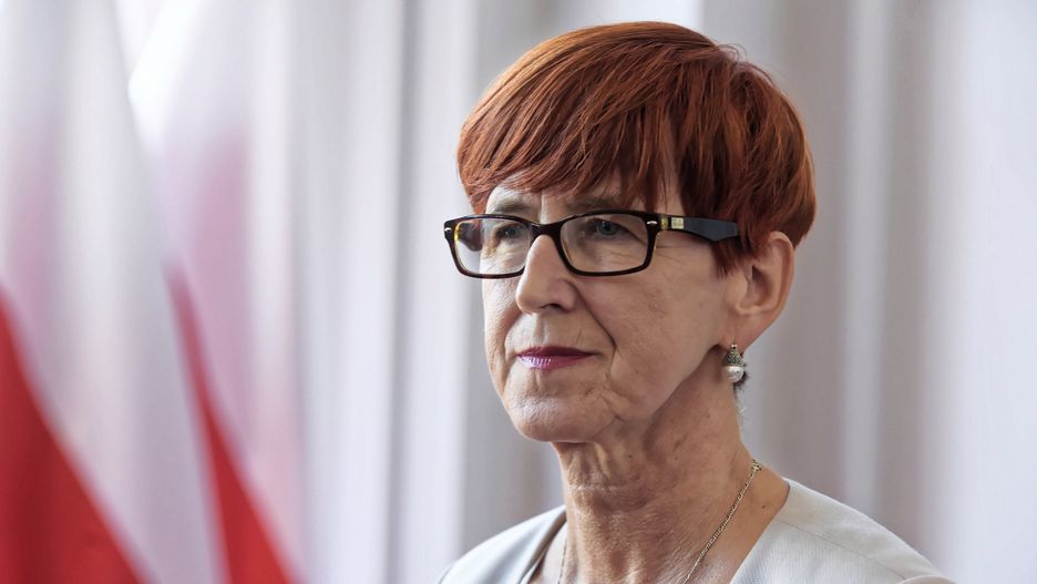 Program "Dobry Start": złożono blisko trzy miliony wniosków - poinformowała minister Elżbieta Rafalska