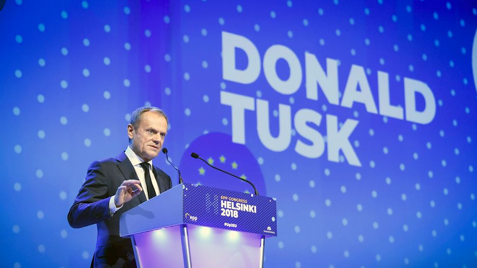 Donald Tusk podczas kongresu EPL w Helsinkach ostro krytykował Viktora Orbana