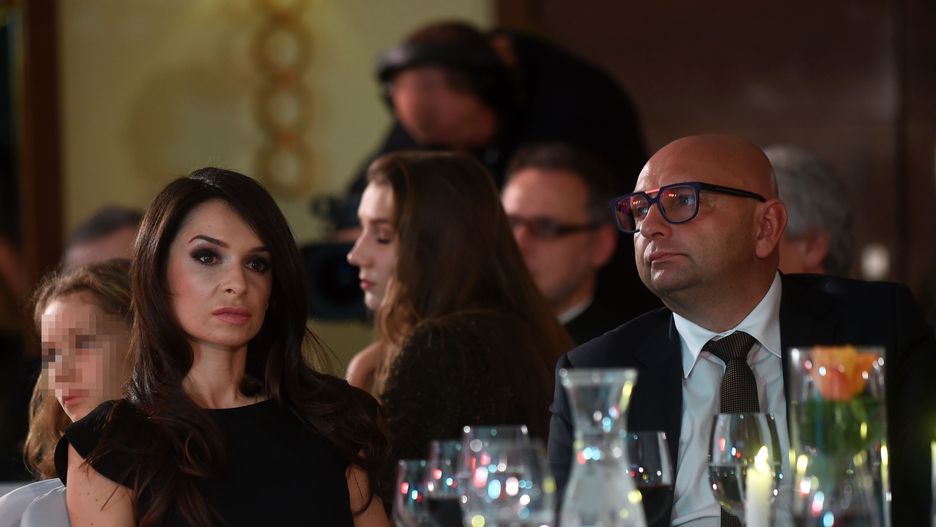 Choć Marta Kaczyńska cieszy się olbrzymim zainteresowaniem, trudno określić czy budzi raczej sympatię czy niechęć.