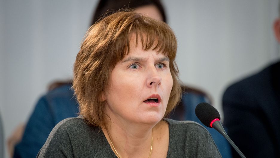 Magda Brzeska, córka zamordowanej Jolanty Brzeskiej, podczas posiedzenia komisji weryfikacyjnej