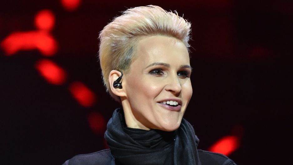 Agnieszka Chylińska promuje koszulkę z własnym cytatem