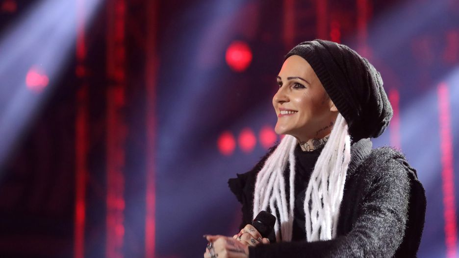 Agnieszka Chylińska ubolewa nad przełożoną trasą koncertową.