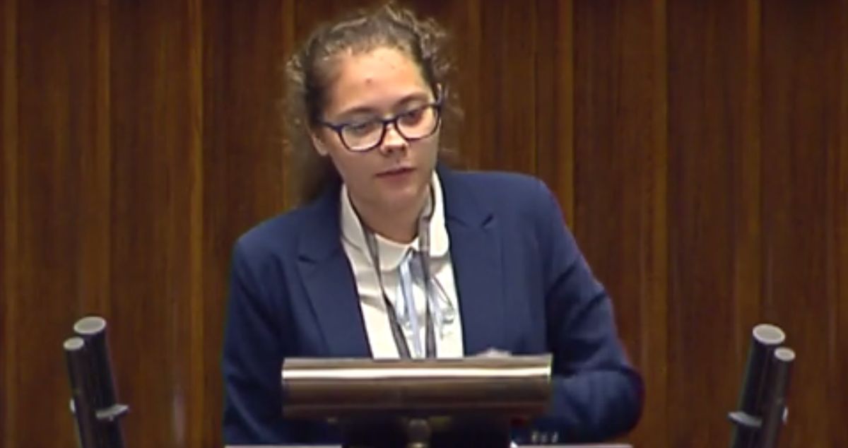 Julia Trojanowska wstrząsnęła Sejmem i całą Polską. "Miałam odwagę powiedzieć to, czego tysiące osób nie mogą"