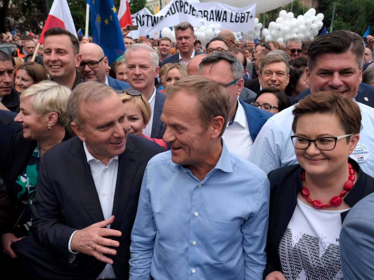 Zaskakujący transparent na marszu ze Schetyną i Kosiniakiem-Kamyszem. Do tej pory mówili "nie"