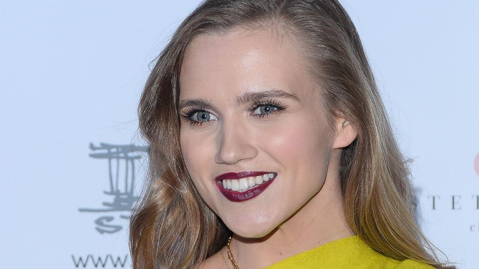 Agnieszka Kaczorowska karmi córkę piersią