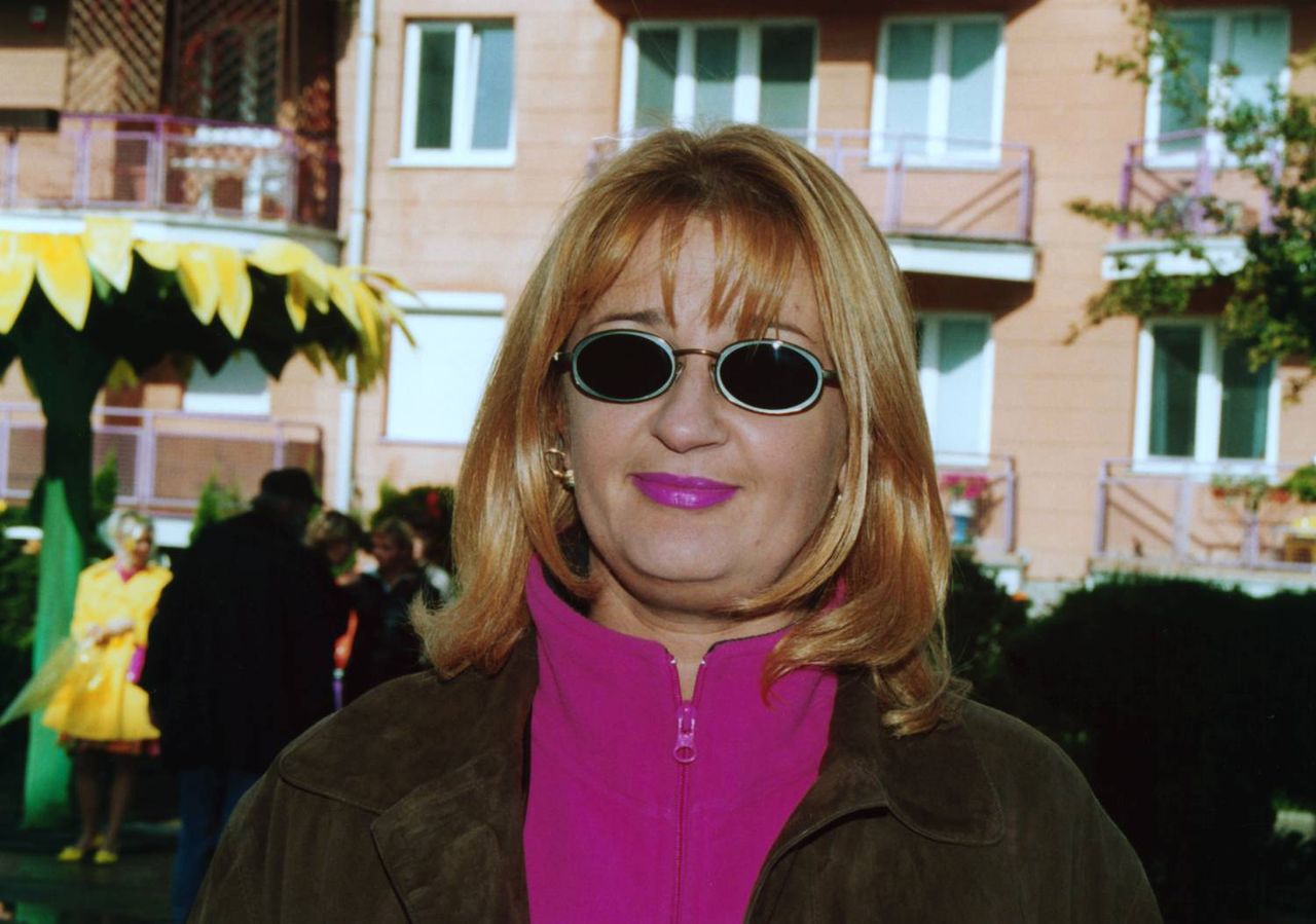 Majka Jeżowska zoperowała nos. Na zdjęciu w 2000 roku