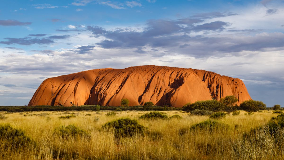 Uluru. Święte miejsce aborygenów. Nie będzie już otwarte dla turystów