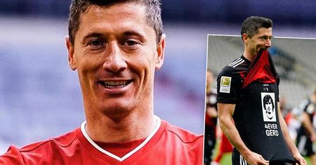 Światowi giganci zainteresowani Robertem Lewandowskim. Ofertę złożyły mu aż trzy kluby