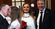 Jacek Kurski zostanie ojcem! Żona prezesa TVP jest w ciąży. Joanna ma już pięknie zaokrąglony brzuszek