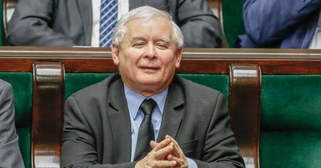 Posłowie ciężko pracują? Córka byłego ministra kpi bez litości