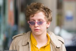 Maciej Musiałowski pokazał zwartość święconki. Była tam książka Harry'ego Pottera