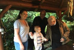 Jarosław Kaczyński na zdjęciu z synkiem Joachima Brudzińskiego. Internauci zachwyceni