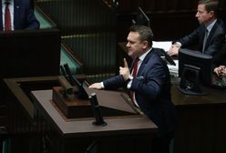 "Szechterowy sługus", "dno". Tarczyński w natarciu