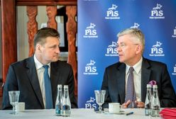 "Seksposeł" Łukasz Zbonikowski na spotkaniu ze Stanisławem Karczewskim. Marszałkowi to nie przeszkadzało