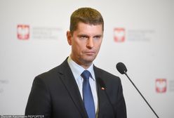 Nauczyciele chcą odwołania Dariusza Piontkowskiego. Jest petycja