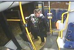 Pił alkohol w autobusie, został wyproszony. W odpowiedzi wybił szybę