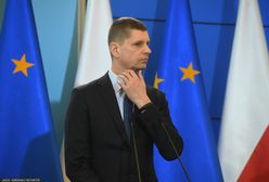 Koronawirus a zamknięcie szkół. Zamiast lekcji "narodowa praca domowa". Edukacja na odległość nie musi tak wyglądać