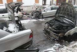 Kim jest podpalacz aut z Warszawy i ile samochodów „ma na koncie”?