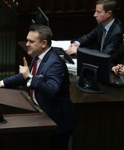 "Szechterowy sługus", "dno". Tarczyński w natarciu