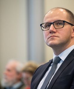 Sute nagrody za fatalną realizację Mieszkania+. Wiceminister Adamczyka hojnie obdarowany