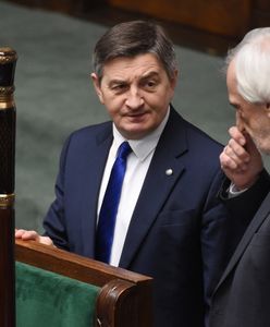 Sondaż. Ranking zaufania. Marek Kuchciński z lepszym wynikiem niż Grzegorz Schetyna